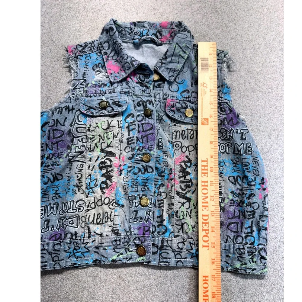 Girls Graffiti Print Denim Vest Snap Front Raw Edge Jean Jacket 15x16